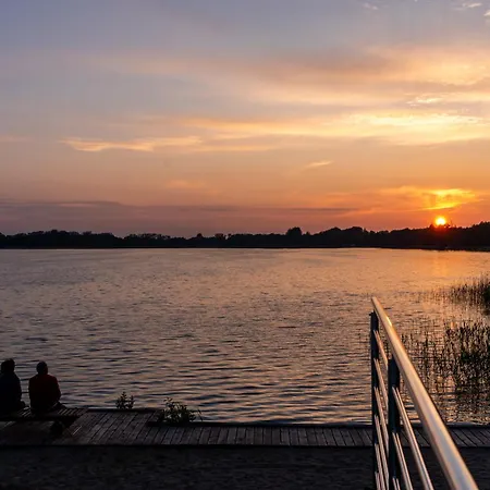 Na Wodzie Topiko Czarter - Lesna Przystan Alojamento de Turismo Selvagem Węgorzewo