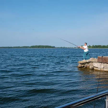 Na Wodzie Topiko Czarter - Lesna Przystan
