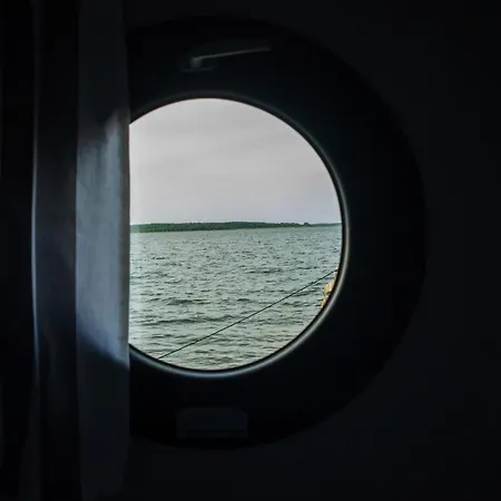 Alojamento de Turismo Selvagem Na Wodzie Topiko Czarter - Lesna Przystan *