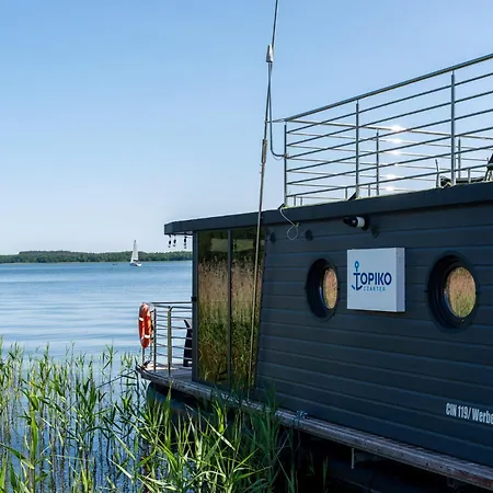 Alojamento de Turismo Selvagem Na Wodzie Topiko Czarter - Lesna Przystan Węgorzewo