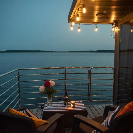 Na Wodzie Topiko Czarter - Lesna Przystan Węgorzewo