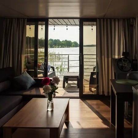 Na Wodzie Topiko Czarter - Lesna Przystan * Węgorzewo