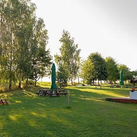 Na Wodzie Topiko Czarter - Lesna Przystan Alojamento de Turismo Selvagem Węgorzewo