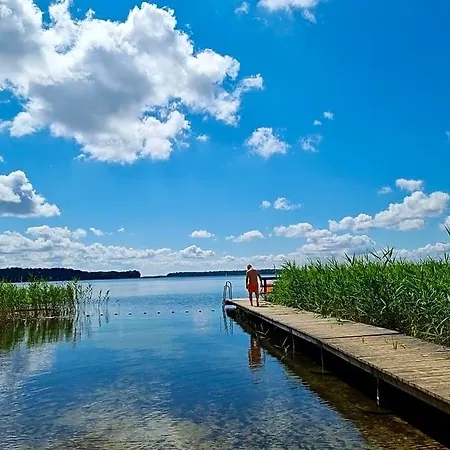Alojamento de Turismo Selvagem Na Wodzie Topiko Czarter - Lesna Przystan *
