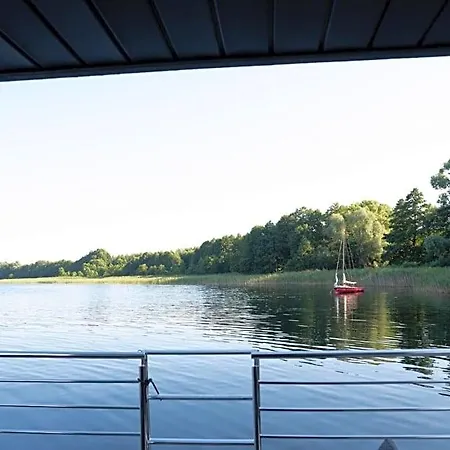 Lodge Na Wodzie Topiko Czarter - Lesna Przystan *